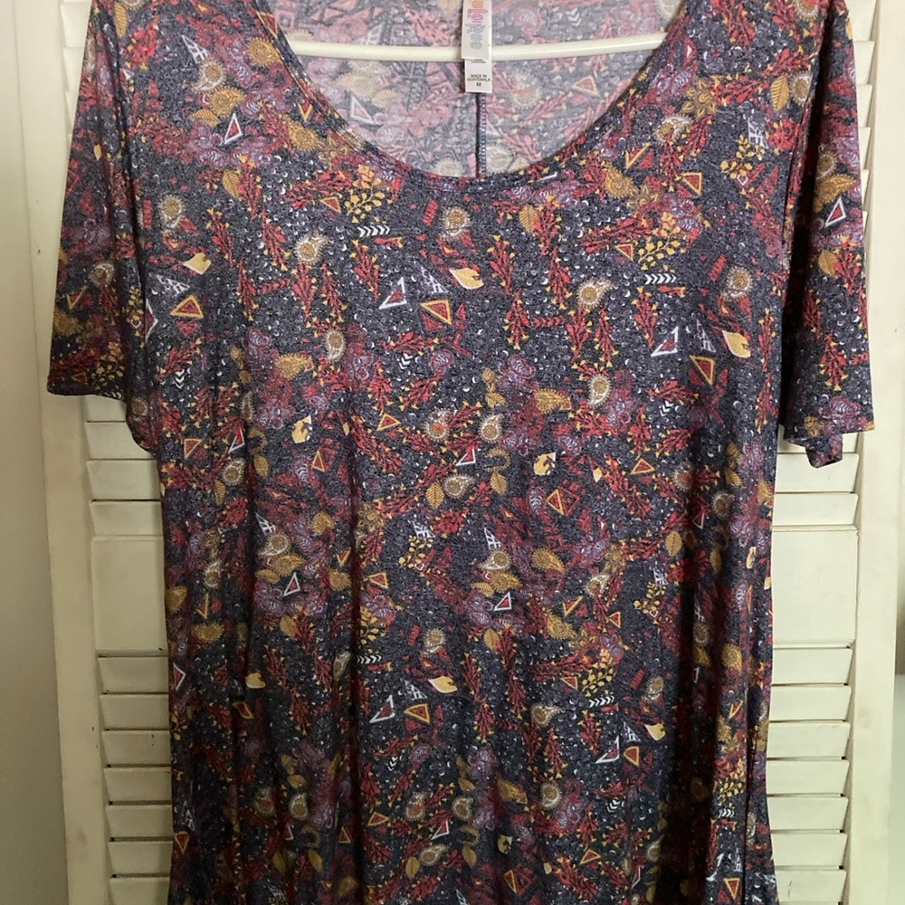 Lularoe Medium Top